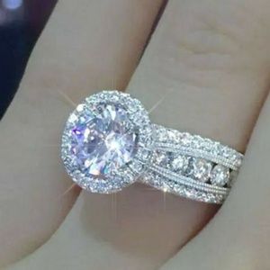 Round 925 Silver White Sapphire Ring in Size 8